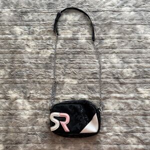 GSUWOO So Real Black and Pink Shoulder Bag Crossbody